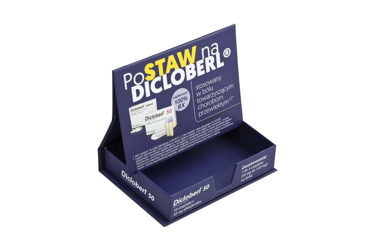 Pudełko z tektury introligatorskiej oklejane