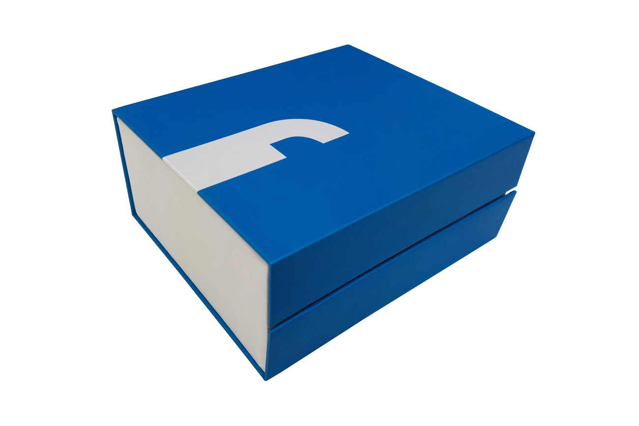 Pudełko oklejane typu rigid box na magnes